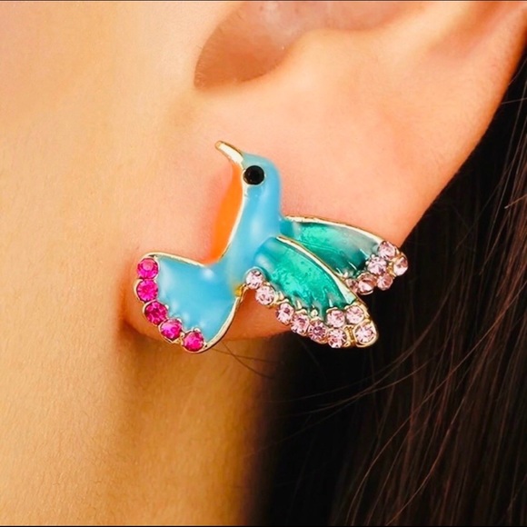 Jewelry - CUTE HUMMINGBIRD COLORFUL EARRINGS STUD